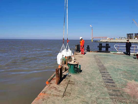 �¶����ﺣ�׹ܵ�������¶�������̿�����