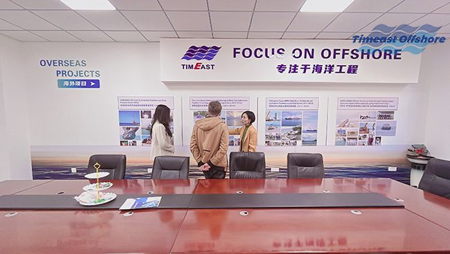 ��ӭ��ѧ��������˾�ι۽���